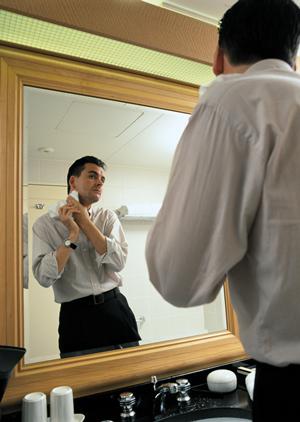 ジーンズメイト池袋本店:トレンドを押さえた多彩な品揃えと快適なショッピング体験の提供